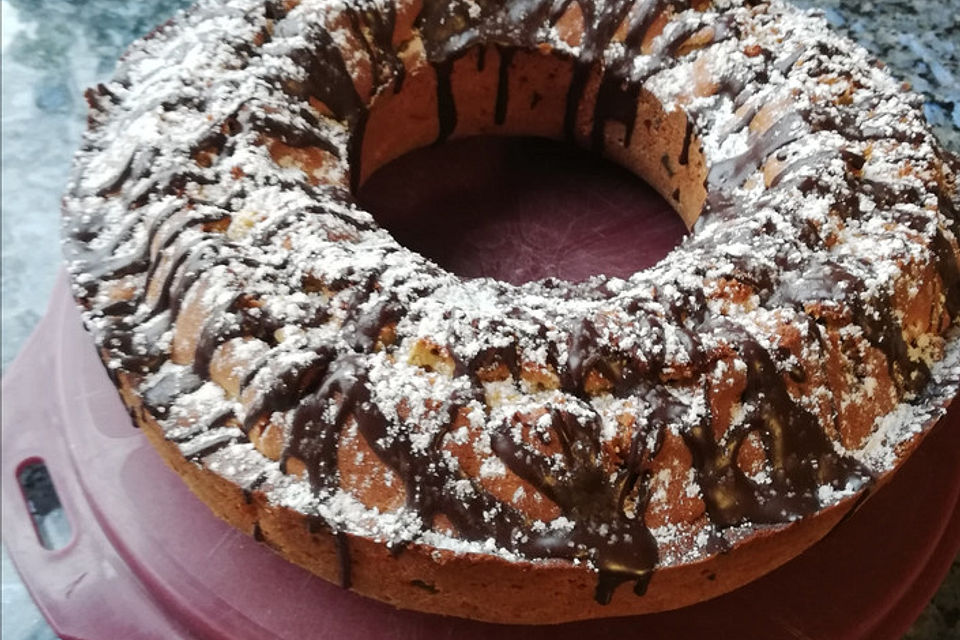 Birnenkuchen 'Belle Hélène'