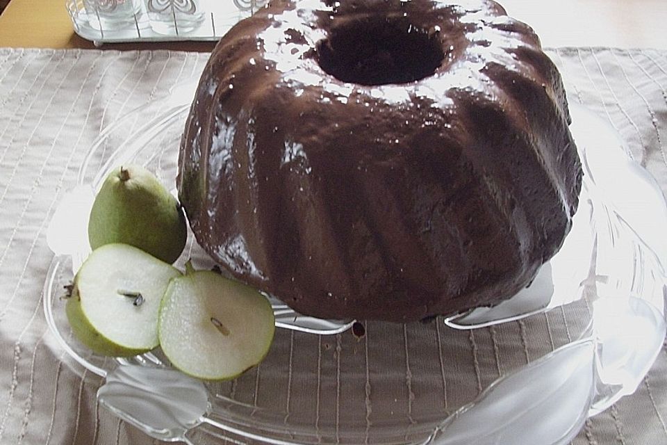 Birnenkuchen 'Belle Hélène'