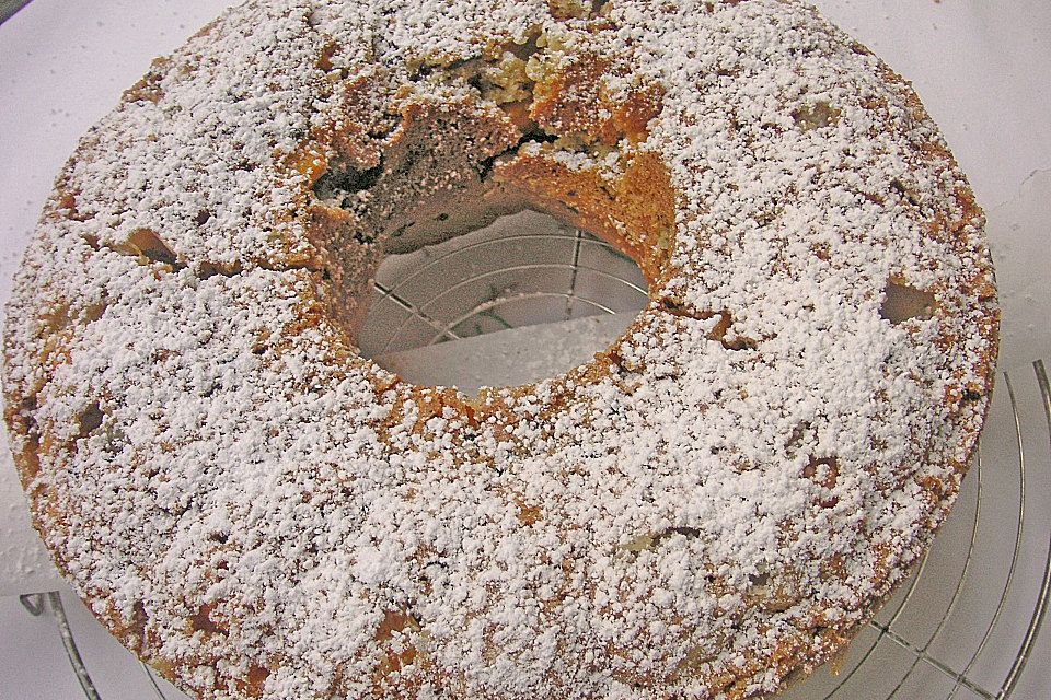 Birnenkuchen 'Belle Hélène'