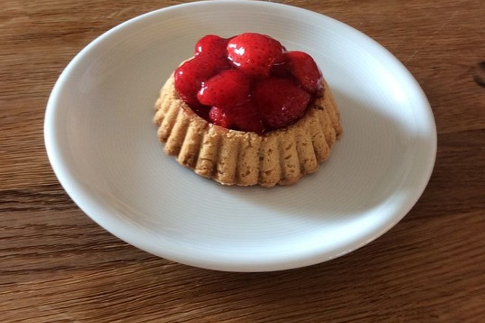 Torteletts mit Erdbeeren