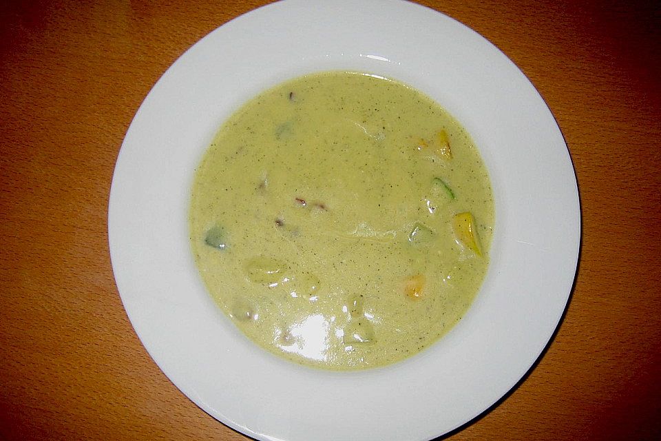 Zucchinicremesuppe