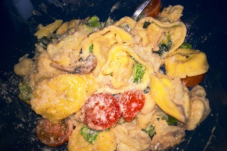 Vegetarische Tortellini-Pfanne