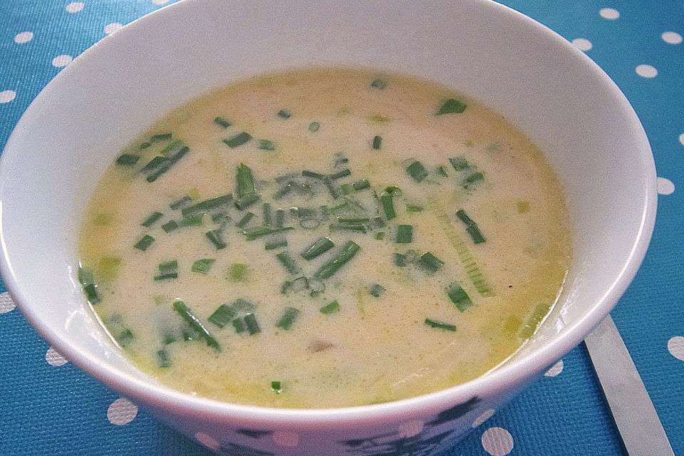 Frische Lauchcremesuppe