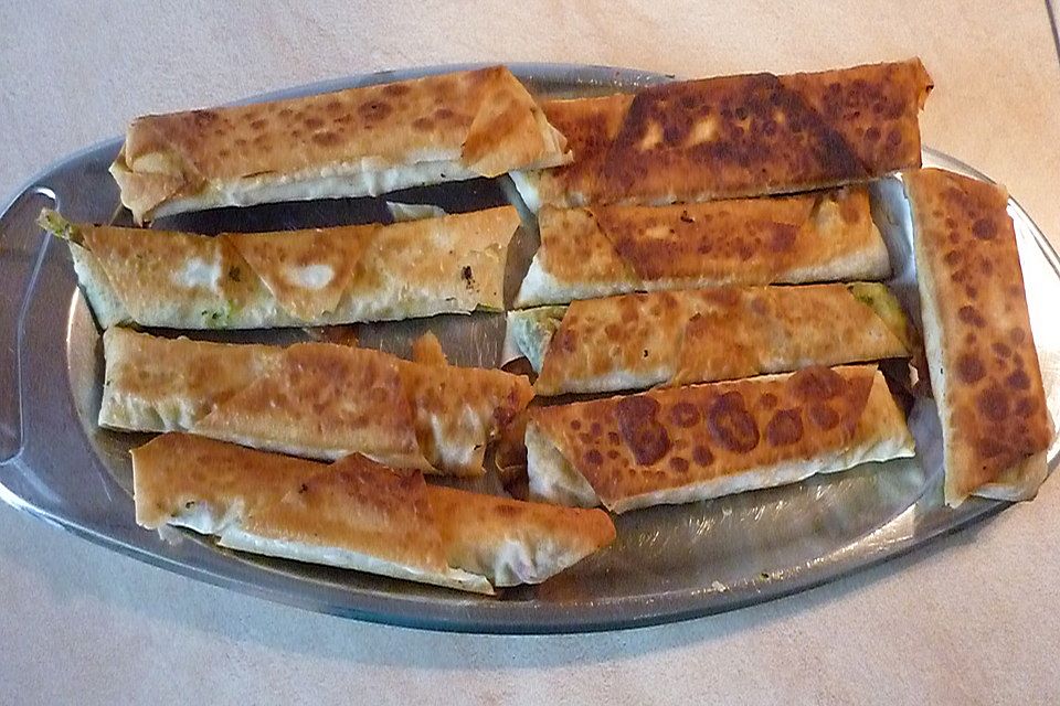 Zigarren-Käse-Börek