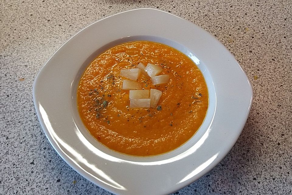 Süßkartoffel-Chili-Suppe