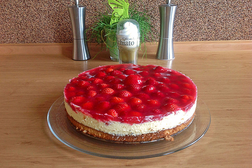 Erdbeerkuchen mit Schmand-Vanillecreme