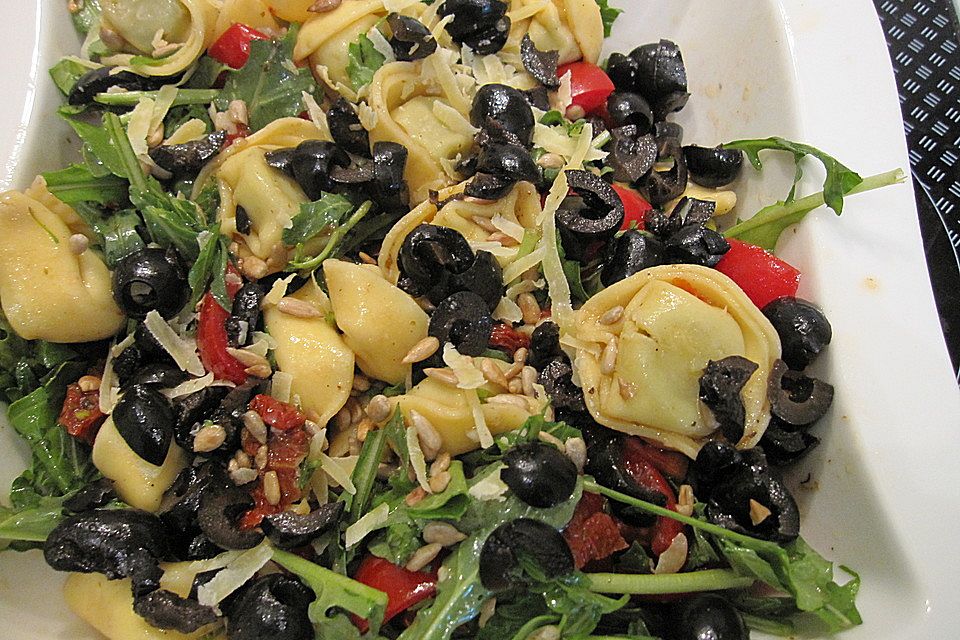 Tortellini - Rucola - Salat