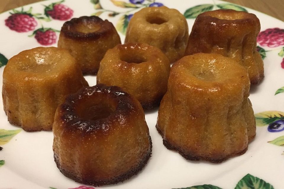 Canelés de Bordeaux