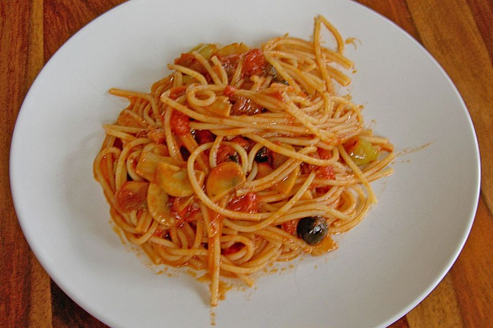 Spaghetti mediterraneo