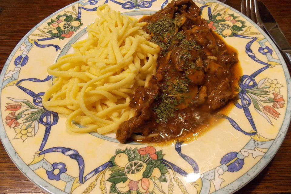 Rindergeschnetzeltes mit Guinness-Sauce