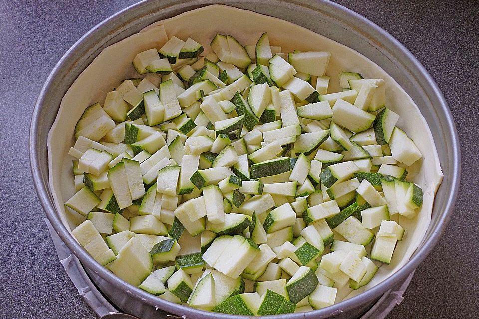 Schnelle Blätterteigquiche