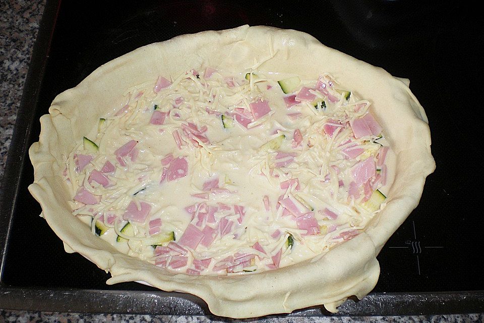 Schnelle Blätterteigquiche