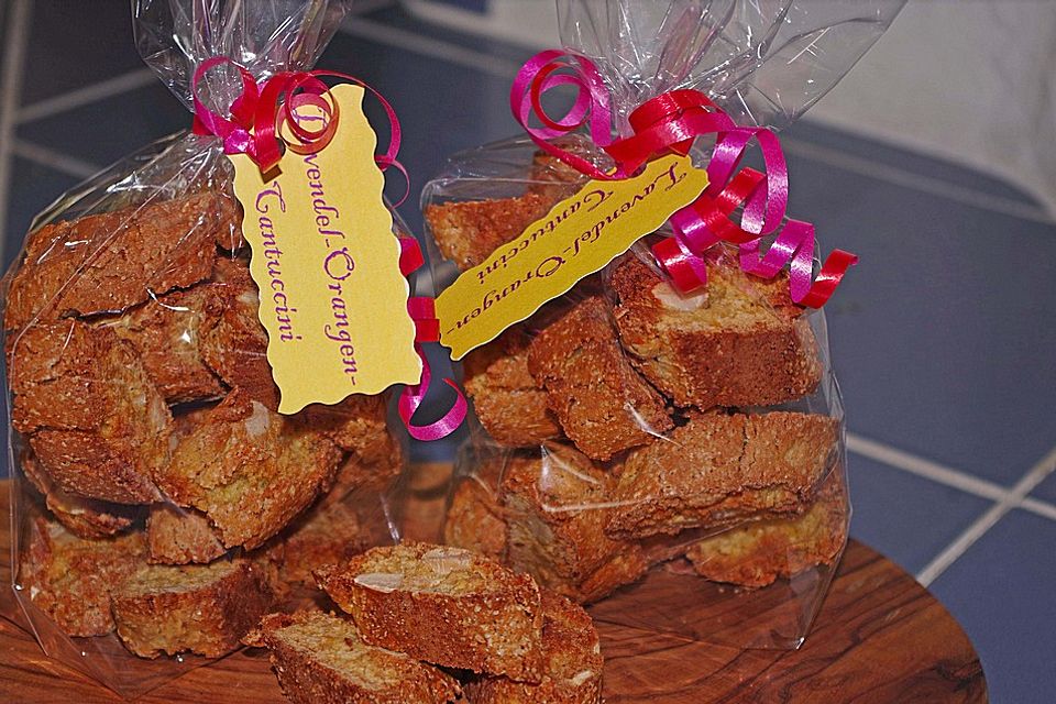 Lavendel - Orangen - Cantuccini