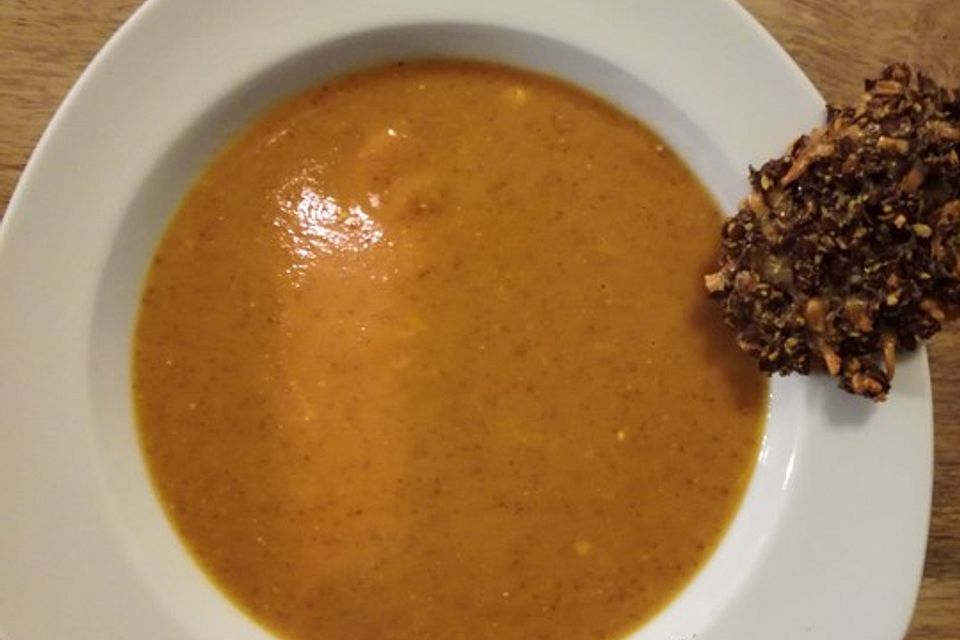 Möhrencremesuppe mit Kidneybohnen