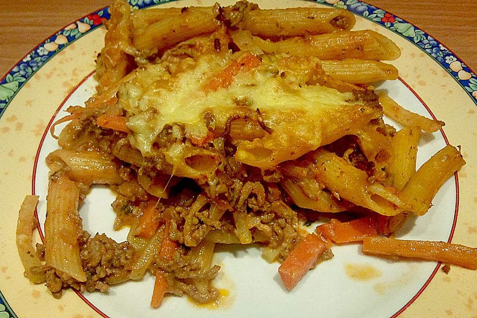 Nudelauflauf Bolognese