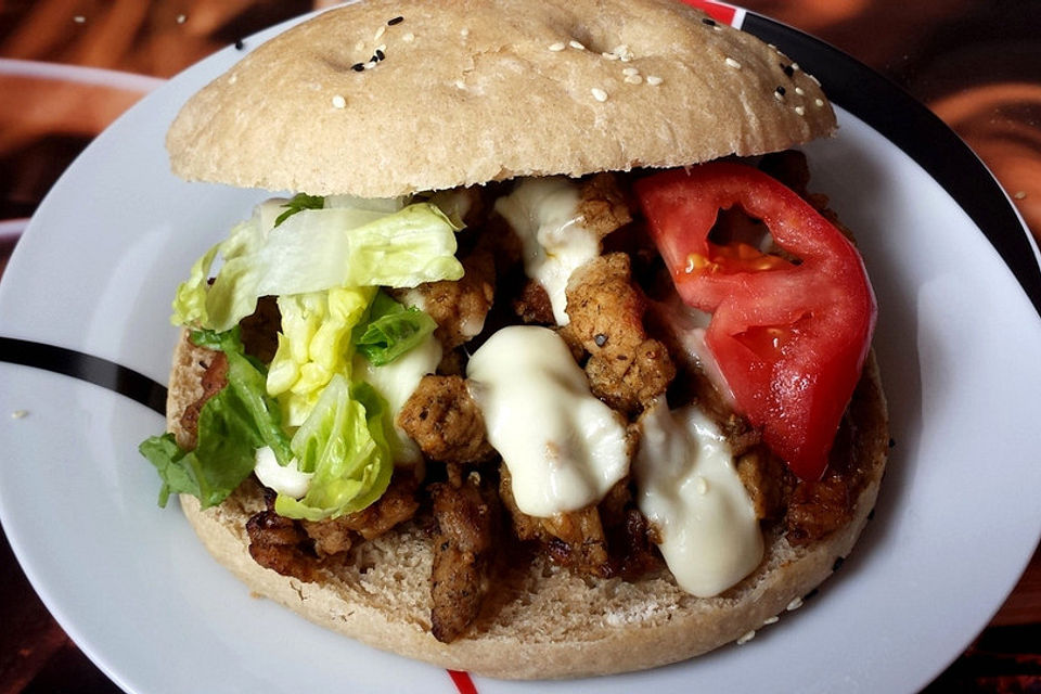 Fladenbrot mit Gyros überbacken