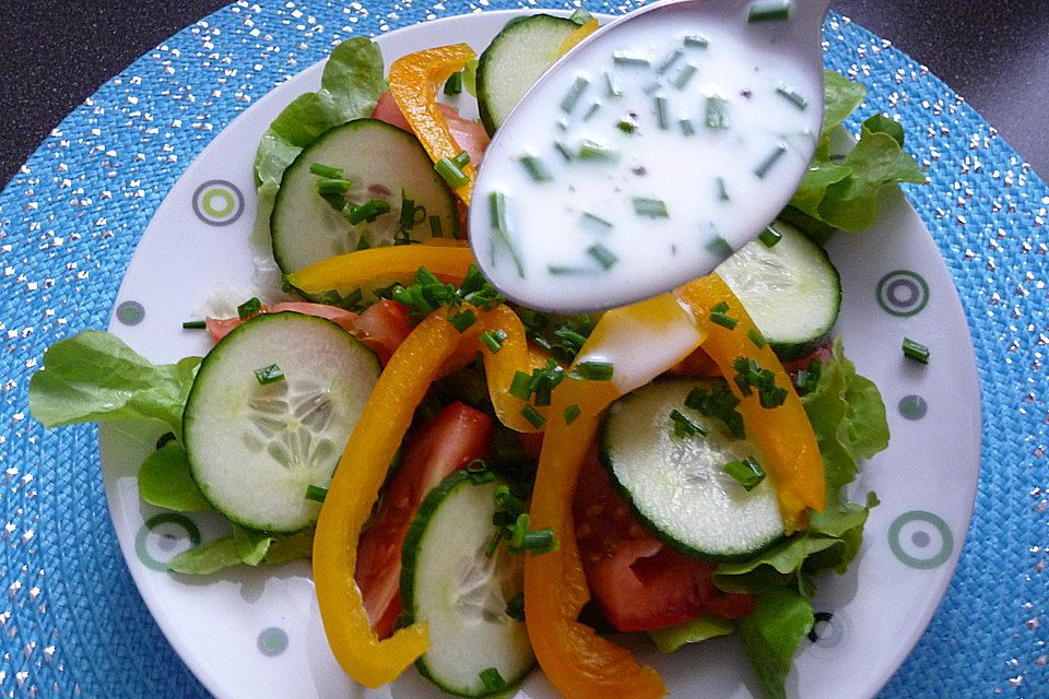 Salatdressing mit Buttermilch