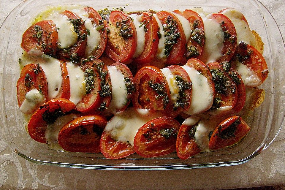 Tomaten - Brot - Mozzarella - Auflauf