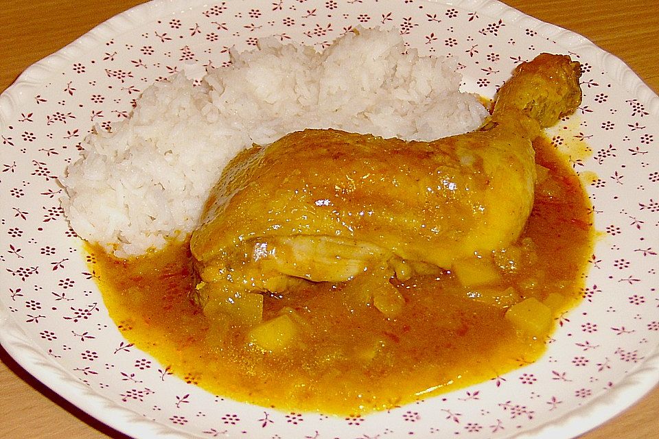 Hähnchenkeulen mit Curry-Apfelsoße