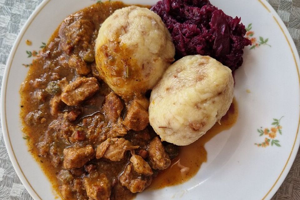 Gulasch im Schnellkochtopf