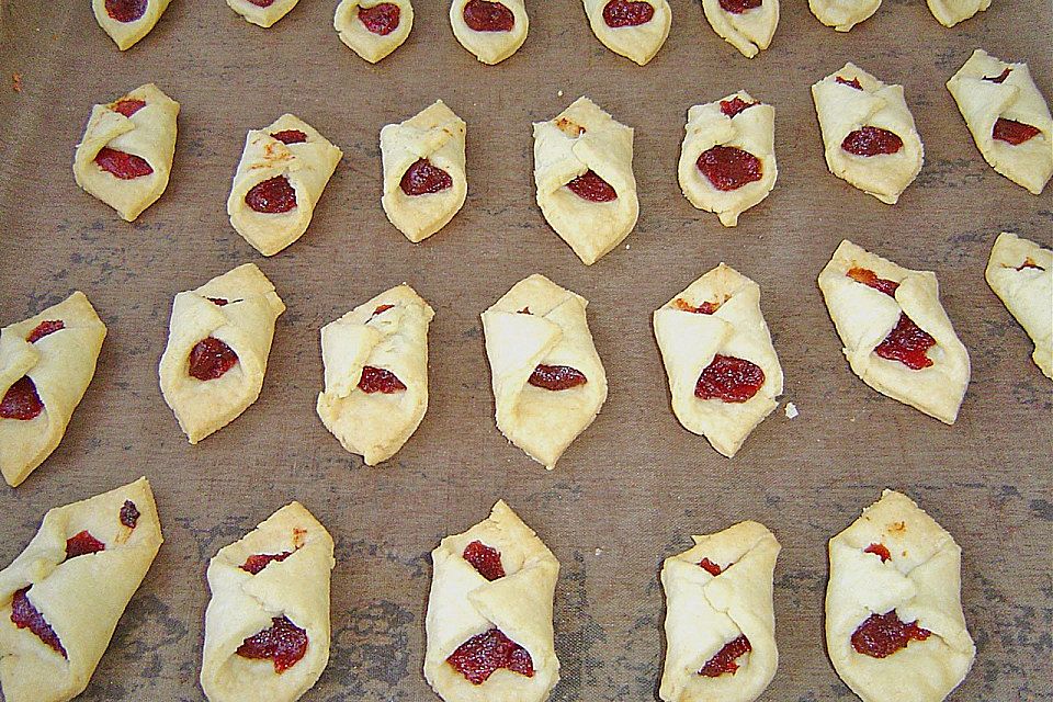 Schlesische Hefeplätzchen mit Marmelade