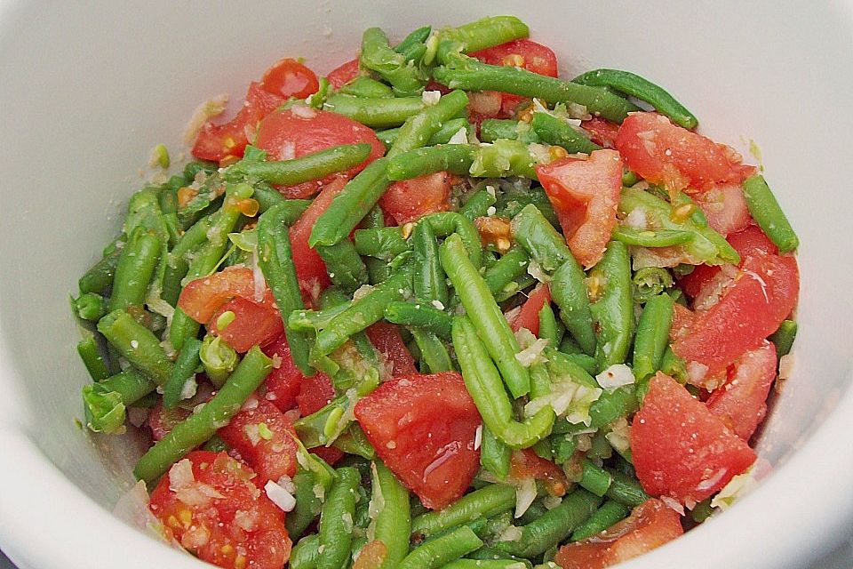 Bohnensalat mit Tomaten