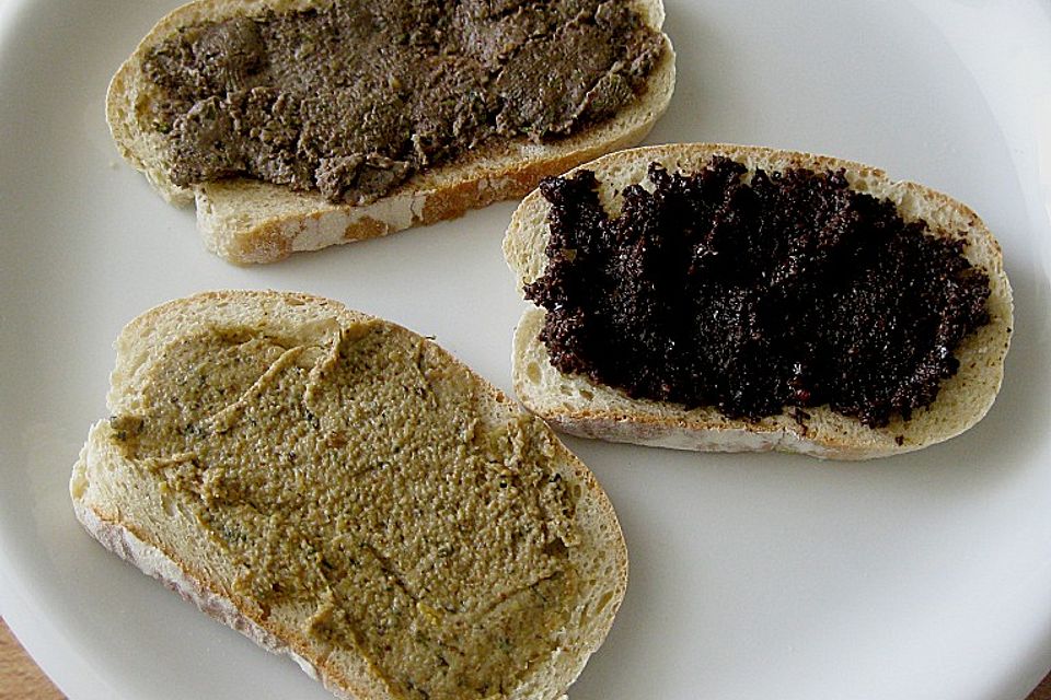 Crostini alla Toscana