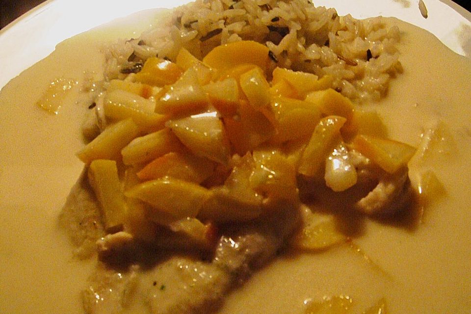 Dorschfilets mit Apfel - Meerrettichsauce