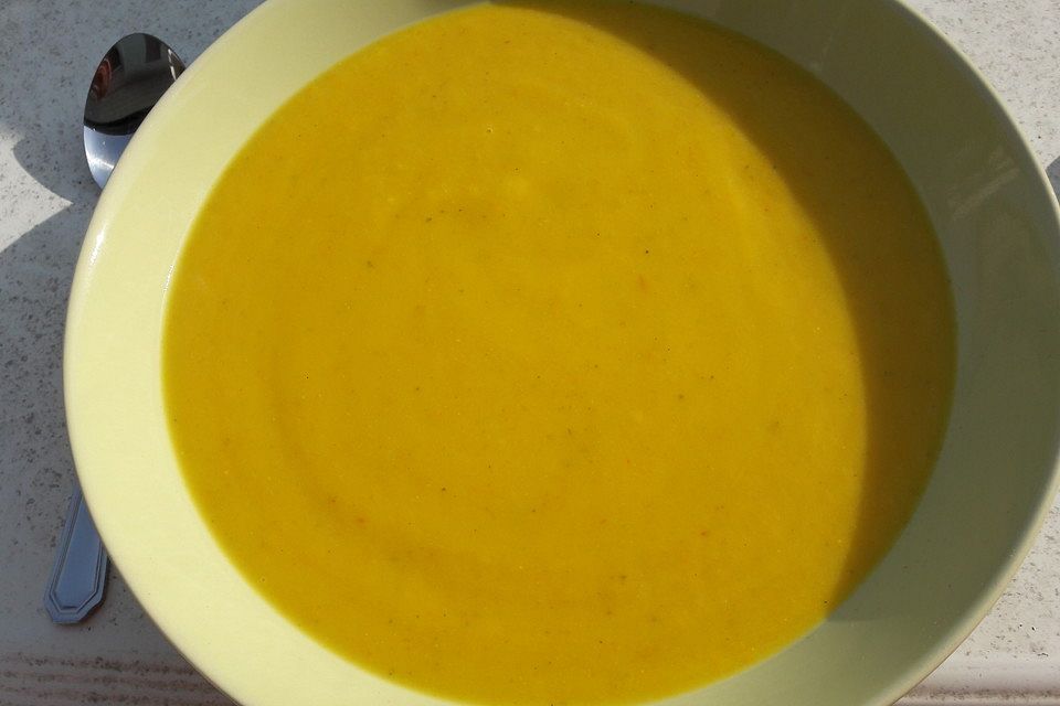 Kürbissuppe mit Quitte