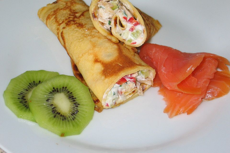 Gemüse Pfannenkuchen mit Räucherlachs