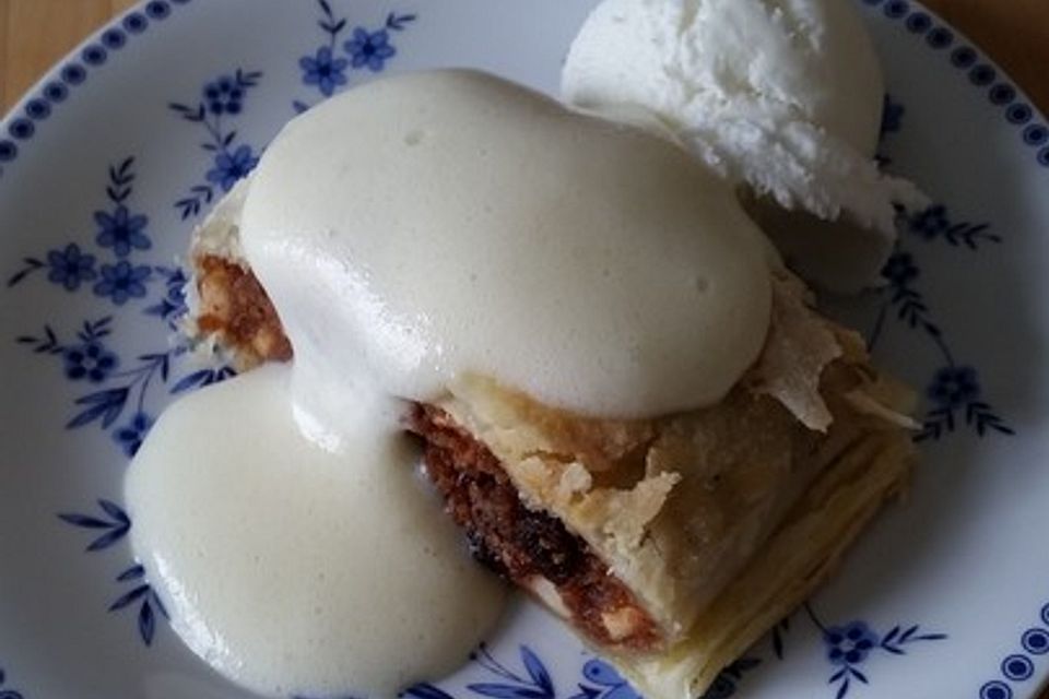 Alt-Wiener Apfelstrudel