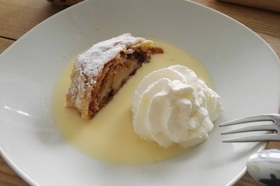 Alt-Wiener Apfelstrudel