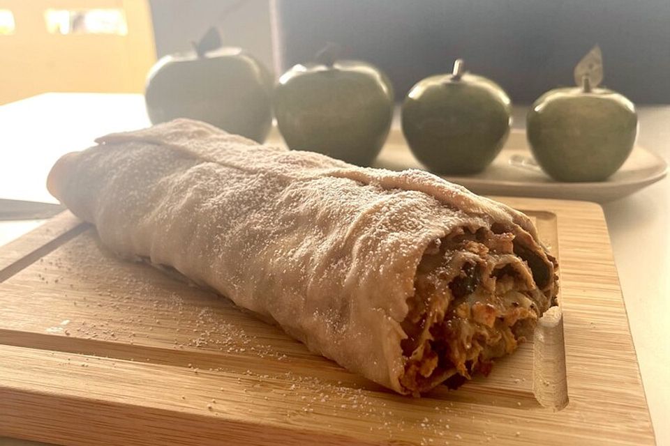 Alt-Wiener Apfelstrudel