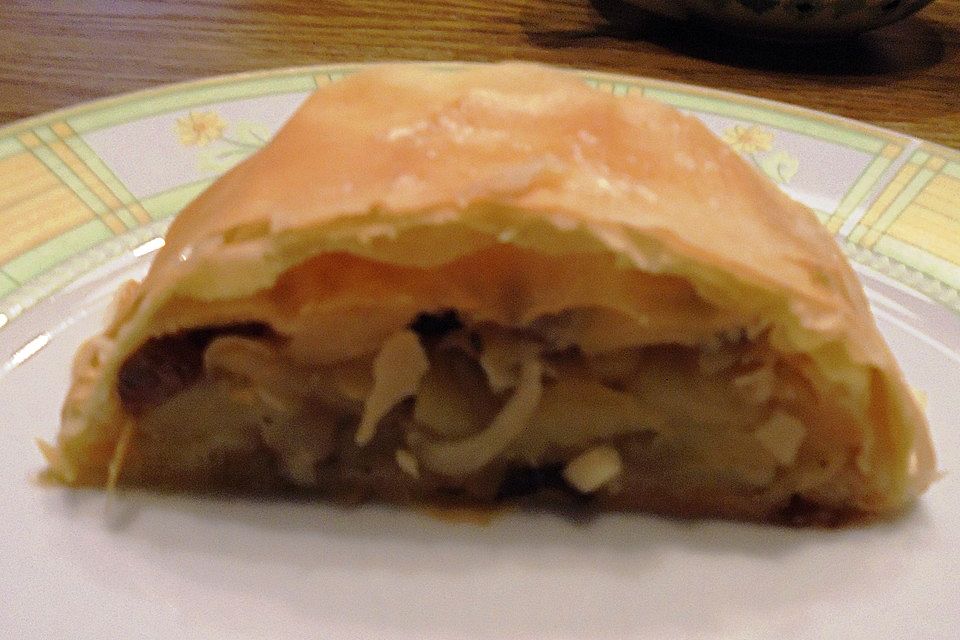 Alt-Wiener Apfelstrudel