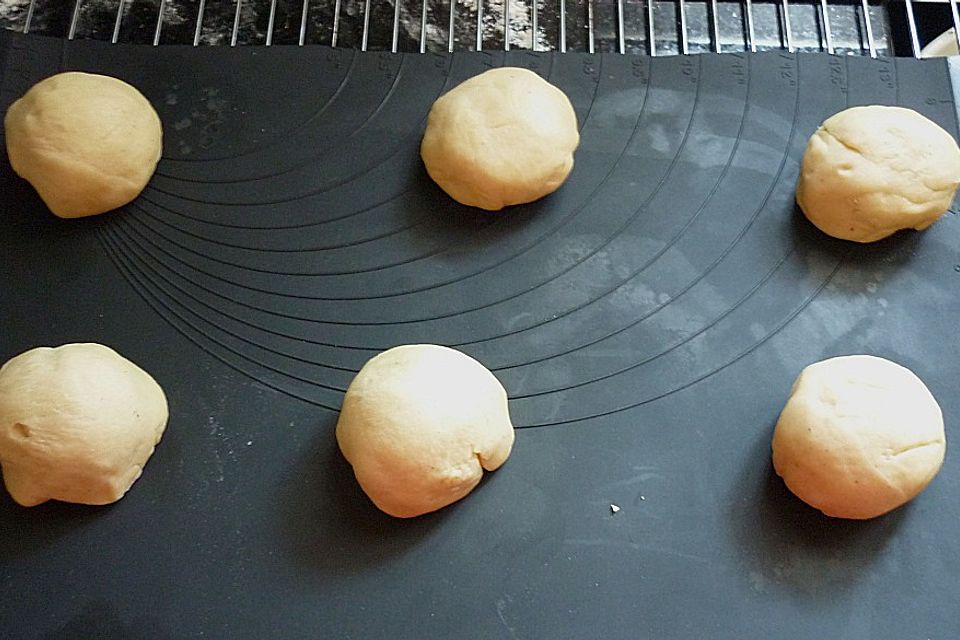 Süße Vanillebrötchen