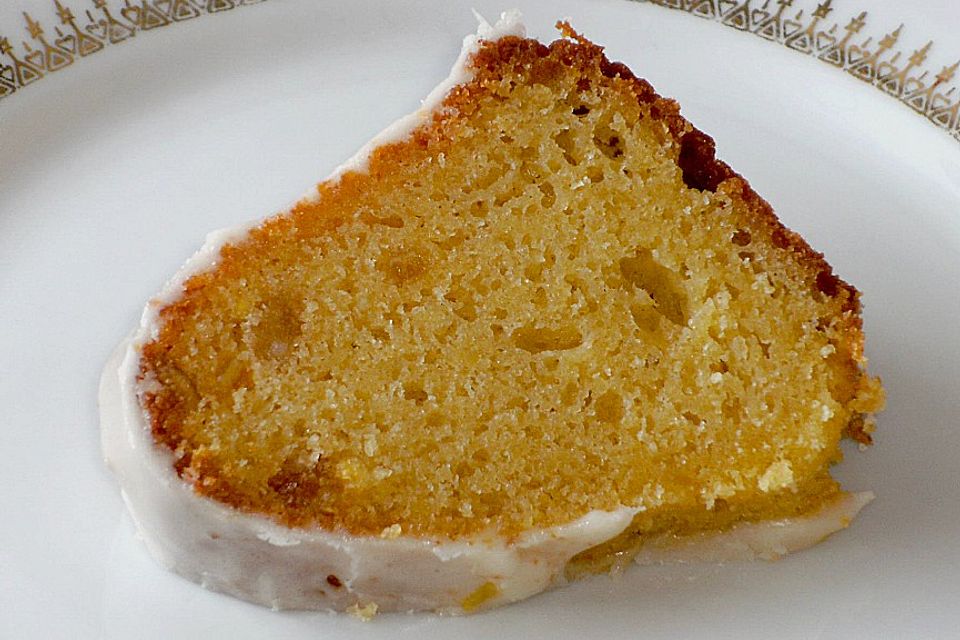 Saftiger Orangenkuchen