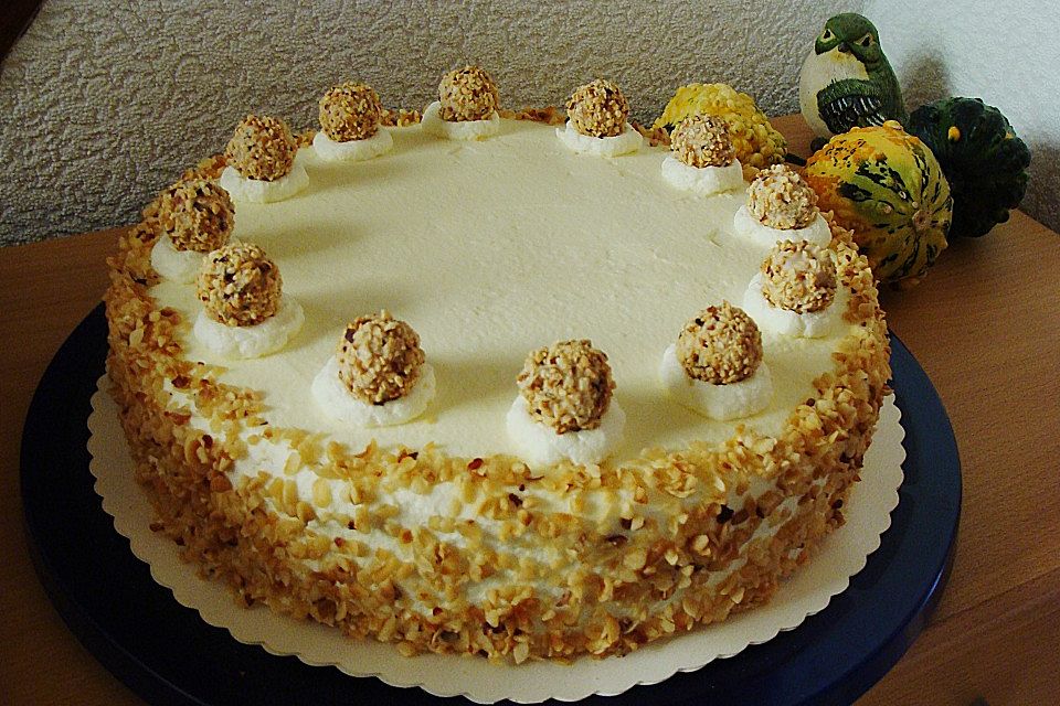 Haselnuss - Sahne - Torte