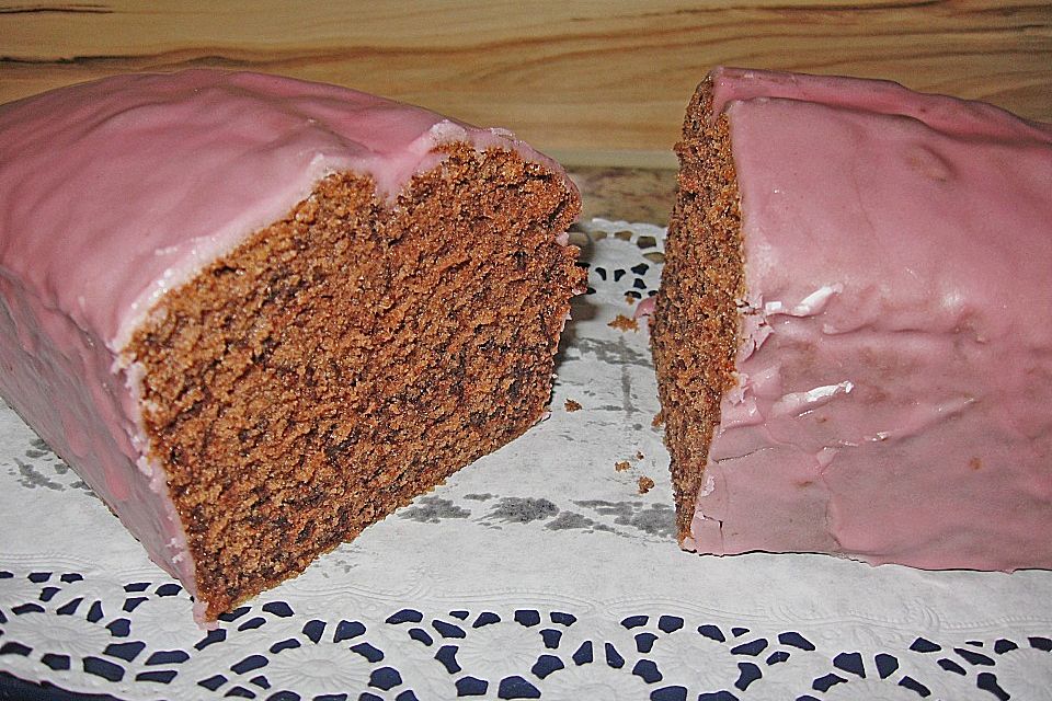 Rotwein - Haselnuss - Kuchen