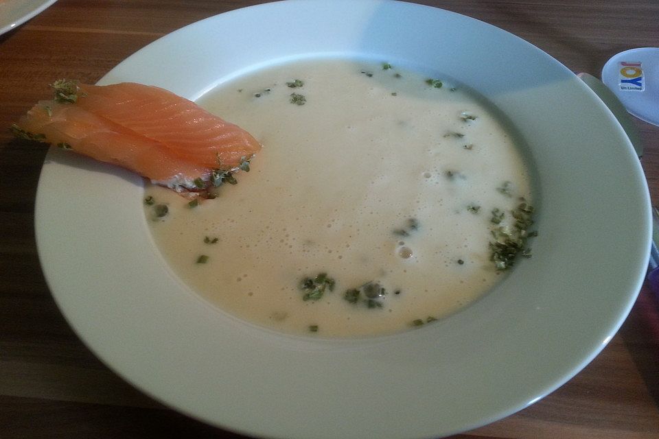 Spargelcremesuppe