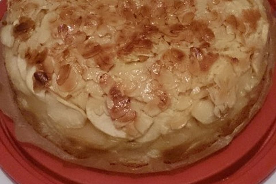 Buttermilchkuchen mit Äpfeln