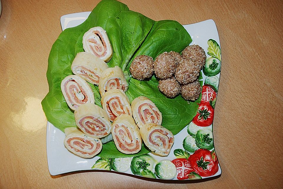 Pfannkuchen - Lachs - Rolle