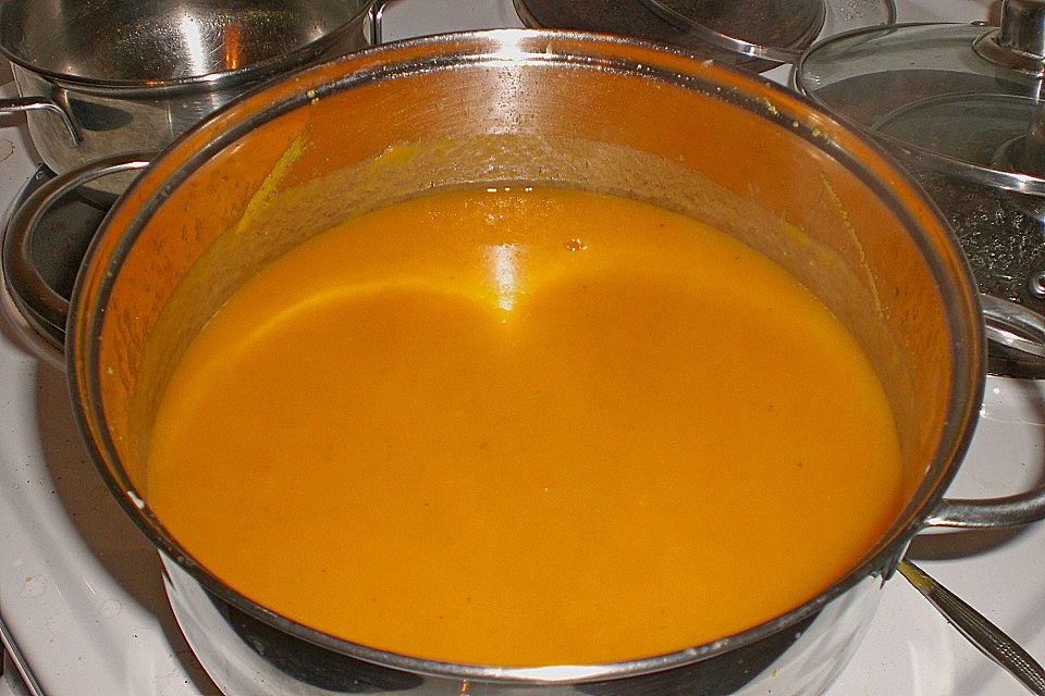 Süßkartoffel - Karotten - Suppe