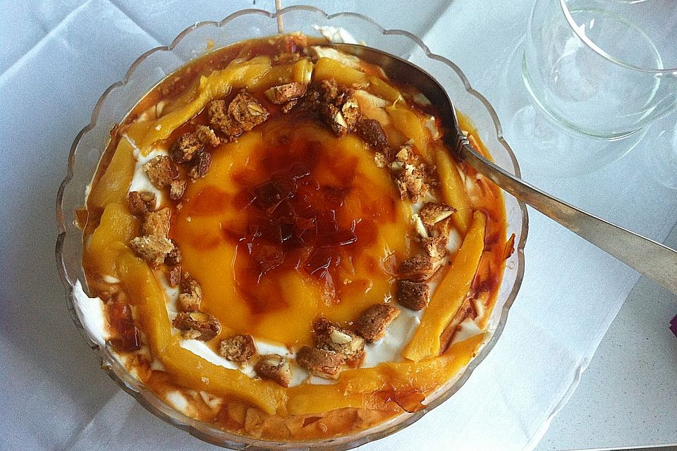 Mango - Tiramisu mit Cantuccini