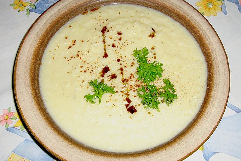 Apfel-Sellerie-Suppe