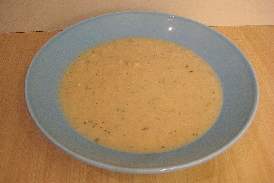 Apfel-Sellerie-Suppe