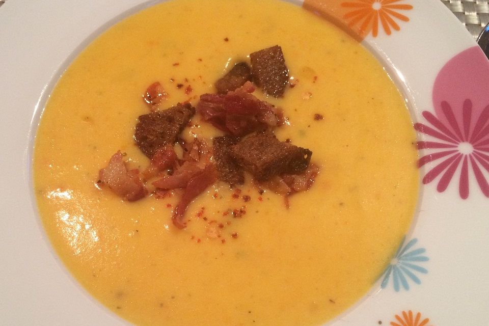 Kartoffel-Kürbis-Suppe