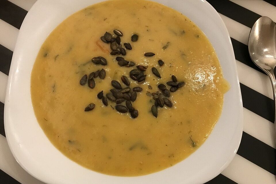 Kartoffel-Kürbis-Suppe