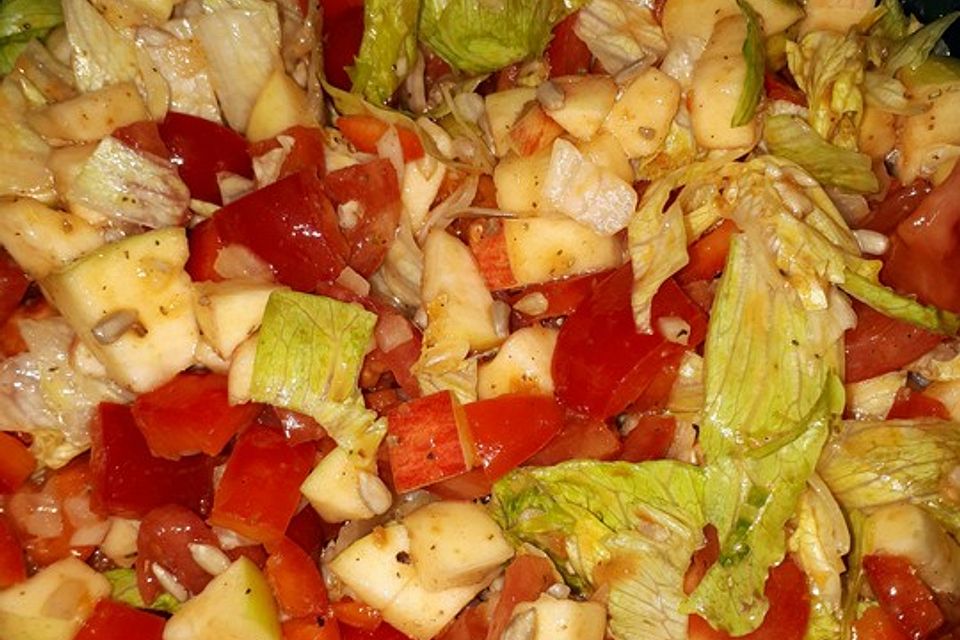 Apfel - Paprika - Salat