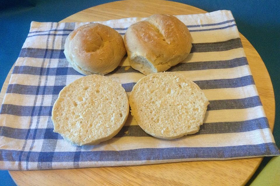 Milchbrötchen