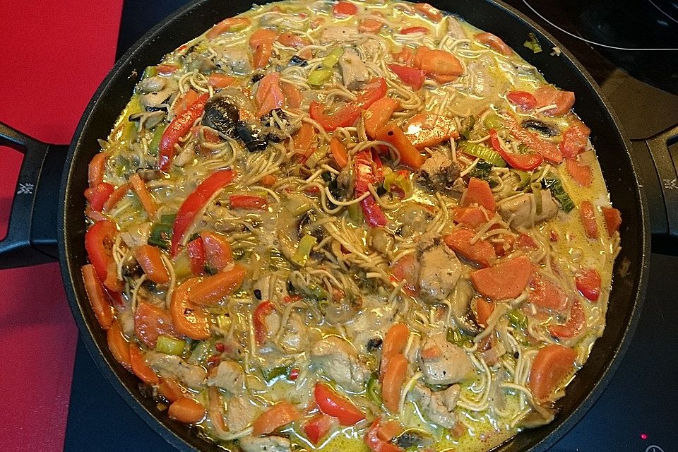 Chinesisches Kokos - Soja - Hähnchen